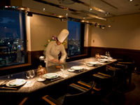 Japanese and Western Teppanyaki 21CLUB 