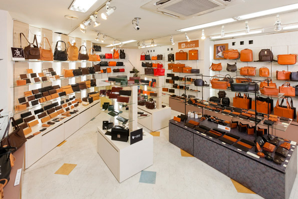 Handmade Bag Specialist Store Mizubasho Sapporo