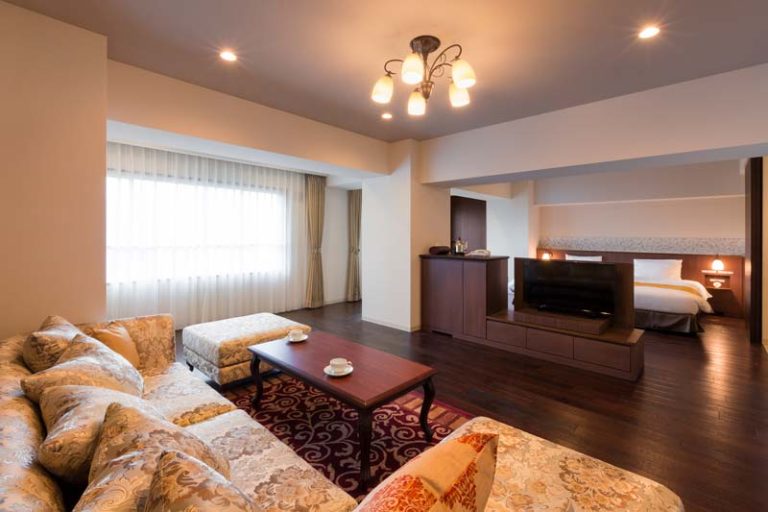 Taisho Romance Standard Twin