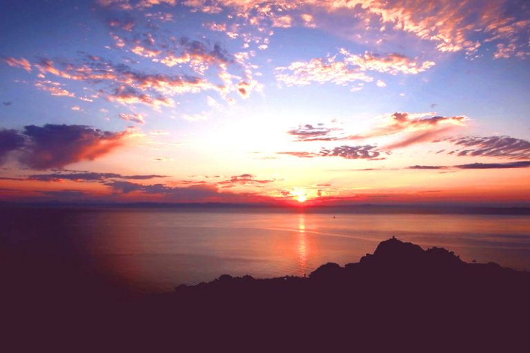 Not only sunsets, but also beautiful sunrises.