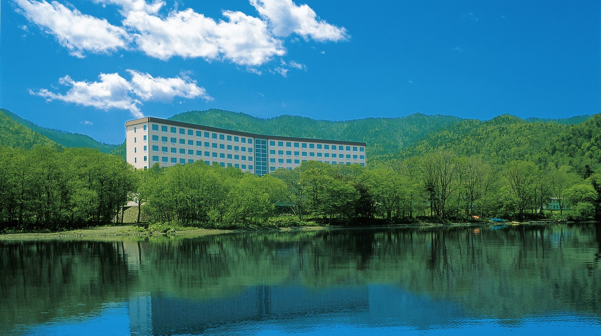 Read more about the article Hotel with the Best Natural Environment Facing Lake Kussharo | Kussharo Prince Hotel